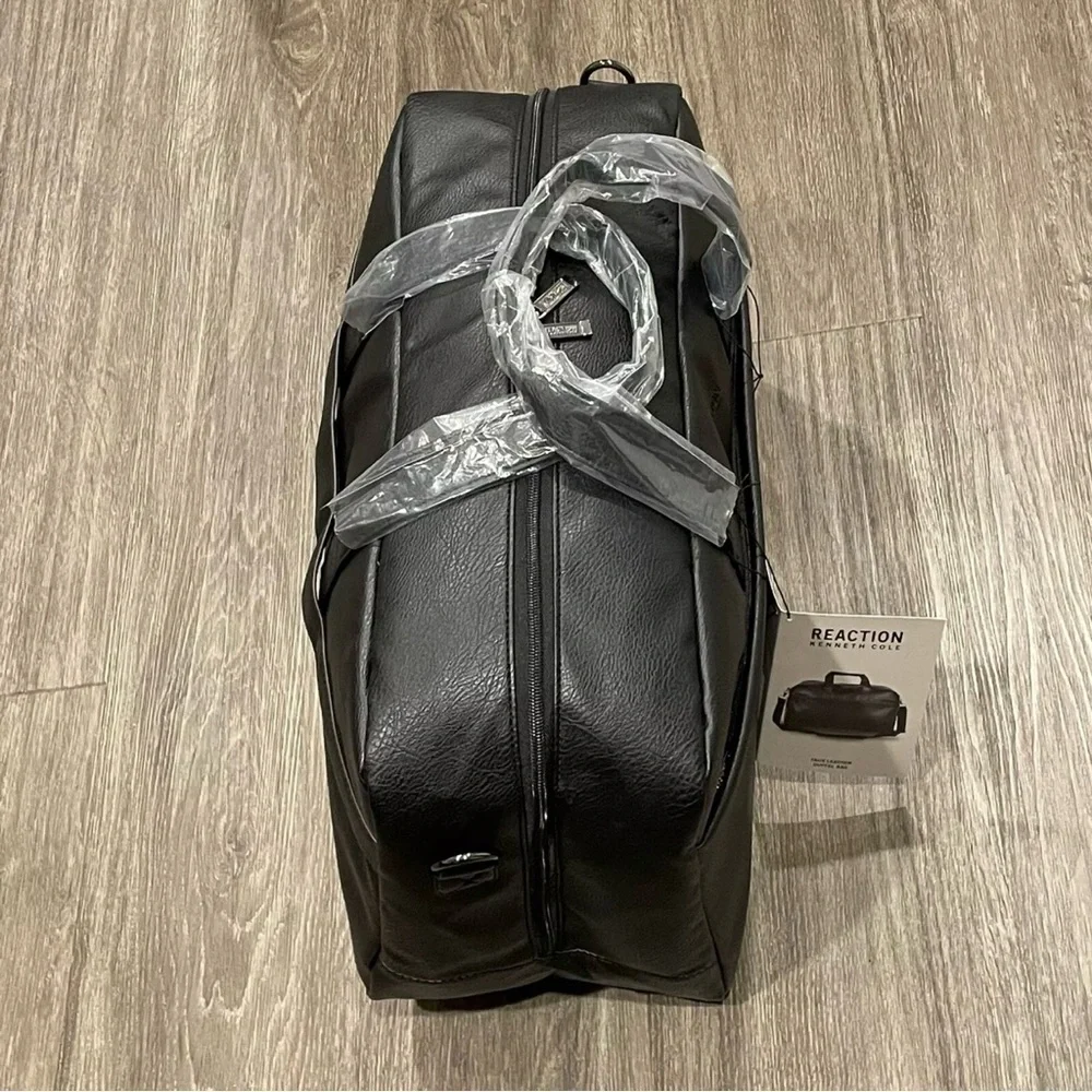 Kenneth Cole Reaction Faux Leather 20